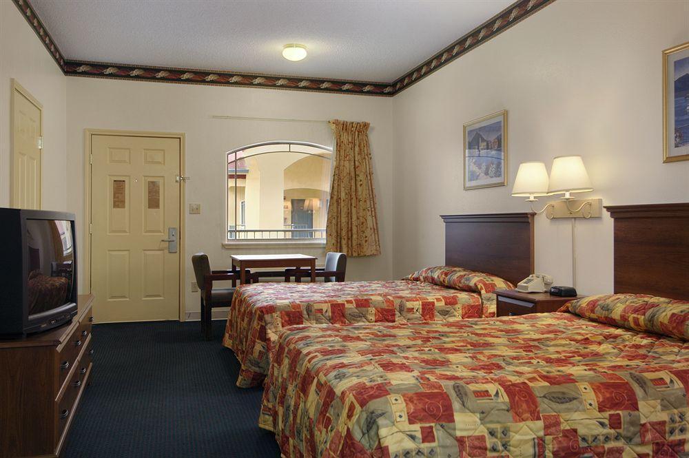 Texas Inn And Suites - Rio Grande Valley Edinburg Rum bild